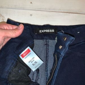 EXPRESS Barely Boot size 6 LONG- brand new !